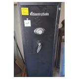 T - UNLOCKED SENTRYSAFE, NO COMBO (G44)