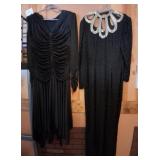 T - VINTAGE BLACK EVENING GOWNS (F31)