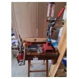 T - AMMUNITION RELOADING PRESS W/ ACCESSORIES (G4)