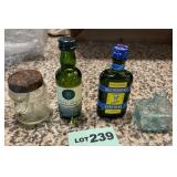 P - COLLECTIBLE BOTTLES & JARS (239)