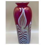 P - DECORATIVE ART GLASS VASE 9'T (47)