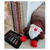 B - CHRISTMAS DECOR LOT (E14)