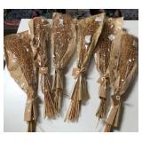 43 - SET OF SIX DRIED FLORAL BOUQUETS (A229)