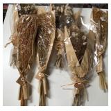 43 - SET OF SIX DRIED FLORAL BOUQUETS (A226)