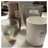 43 - NEW WMC LOT OF VASES 7 GOOD DOG JAR (A107)