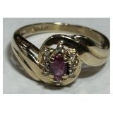10KT GOLD RUBY & DIAMOND RING 2.90GRS