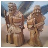 303 - LOT OF TWO CARVED WOOD STATUETTES 10'T
