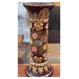 28 - DECORATIVE PORCELAIN PLANT STAND