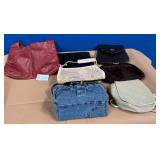 436 - MIXED LOT OF PURSES / HANDBAGS (Z79)