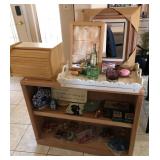 R - BOOKCASE WITH CONTENTS (K24)