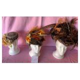 W - LOT OF THREE VINTAGE HATS (G59)