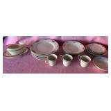W - 20 PIECES MIKASA DISHWARE (G60)