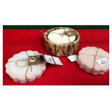 43 - DECORATIVE STONE COASTERS GIFT SET (K254)