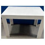 43 - WHITE MODERN SIDE TABLE 42X30'