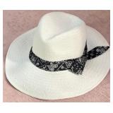 8 - SHIRALEAH SUN HAT (A116)