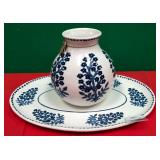 43 - BLUE WHITE CERAMIC PITCHER PLATTER (K188)