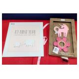43 - BABY MEMORY BOOK TEETHER SET (K326)