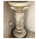 T - VINTAGE ROMAN-STYLE PEDESTAL COLUMN 32'T (L99)