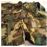 T - LOT OF TWO CAMMO BAGS (L141)