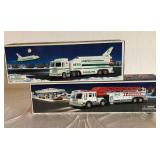 T - HESS SHUTTLE TRUCK & FIRE TRUCK (L12)
