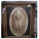 440 - ANTIQUE PHOTO FRAMED (C161)