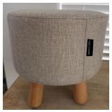 393 - H/B LUXURIES UPHOLSTERED FOOT STOOL