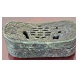 U - CHINESE CARVED JADE PILLOW BOX (L38)