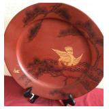 U - DECORATIVE COLLECTIBLE PLATE WITH STAND (L51)