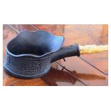 U - ANTIQUE CHINESE BRONZE / IVORY SILK IRON (L7)
