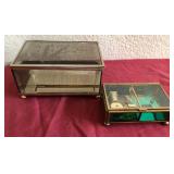 U - LOT OF TWO KEEPSAKE BOXES (K3)