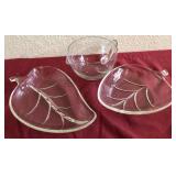 U - THREE PIECES VINTAGE GLASS SERVEWARE (L57)