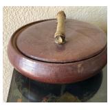 U - VINTAGE POTTERY COVERED BOWL (A29)