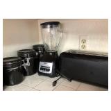 U - OSTER BLENDER, CANISTER SET, TOASTER (K42)