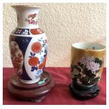 U - JAPANESE IMARI & KUTANI VASES (L196)
