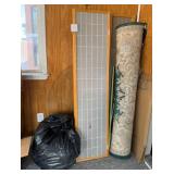 U - AREA RUG, SCREEN & MORE (Y4)