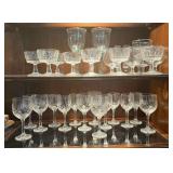 U - MIXED LOT OF VINTAGE STEMWARE (C17)
