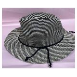 9 - WOVEN BLACK WHITE SUN HAT