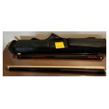 F - POOL CUES WITH CASE (L35)