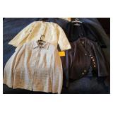 F - MIXED LOT OF CLOTHING (R15)