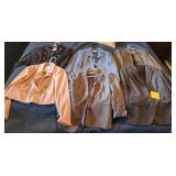 F - MIXED LOT OF CLOTHING (R12)