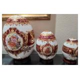 K - THREE VINTAGE CHINESE PORCELAIN EGGS