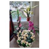 K - MIXED LOT OF FAUX FLOWERS