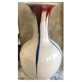 K - VINTAGE CHINESE PORCELAIN DECORATIVE VASE 28'T