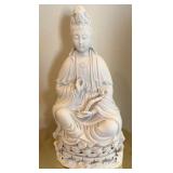 K - CHINESE PORCELAIN KWAN-YIN GODDESS 18'T