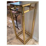 K - BRASS & GLASS STAND 42X15X15'