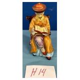 11 - PORCELAIN CHINESE FIGURE(H14)