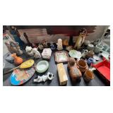 11 - MIXED LOT OF COLLECTIBLES (P126)