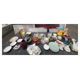 11 - MIXED LOT OF COLLECTIBLES (P125)