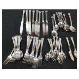11 -  REED AND BARTON FLATWARE(G3)