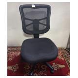 11 - HOME OFFICE DESK CHAIR (L7)